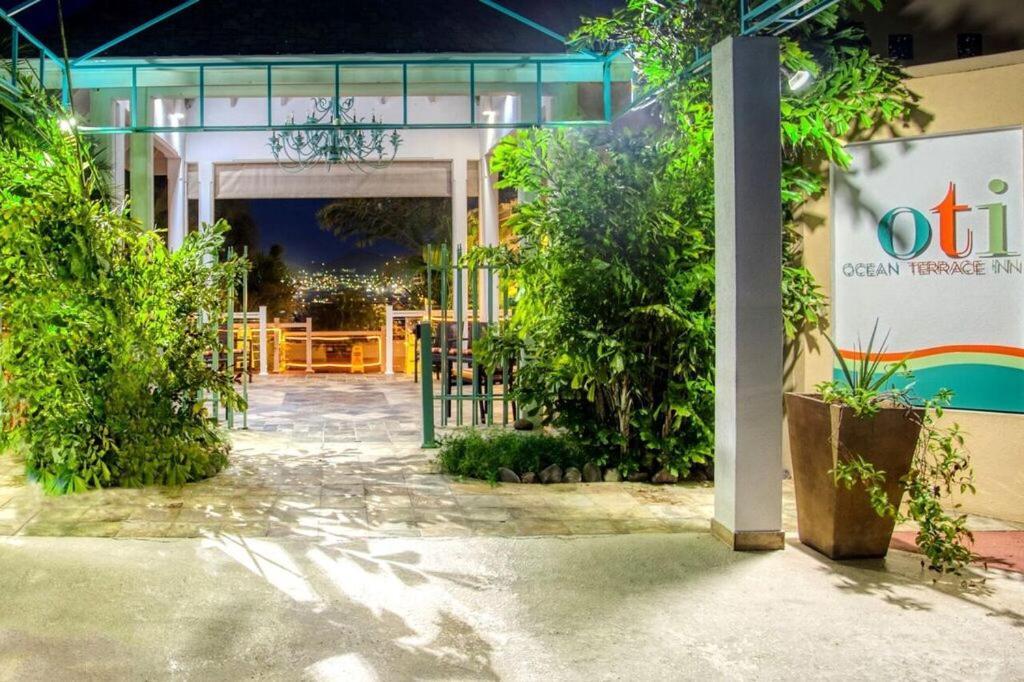 Ocean Terrace Inn Hotel Μπαστέρ Εξωτερικό φωτογραφία